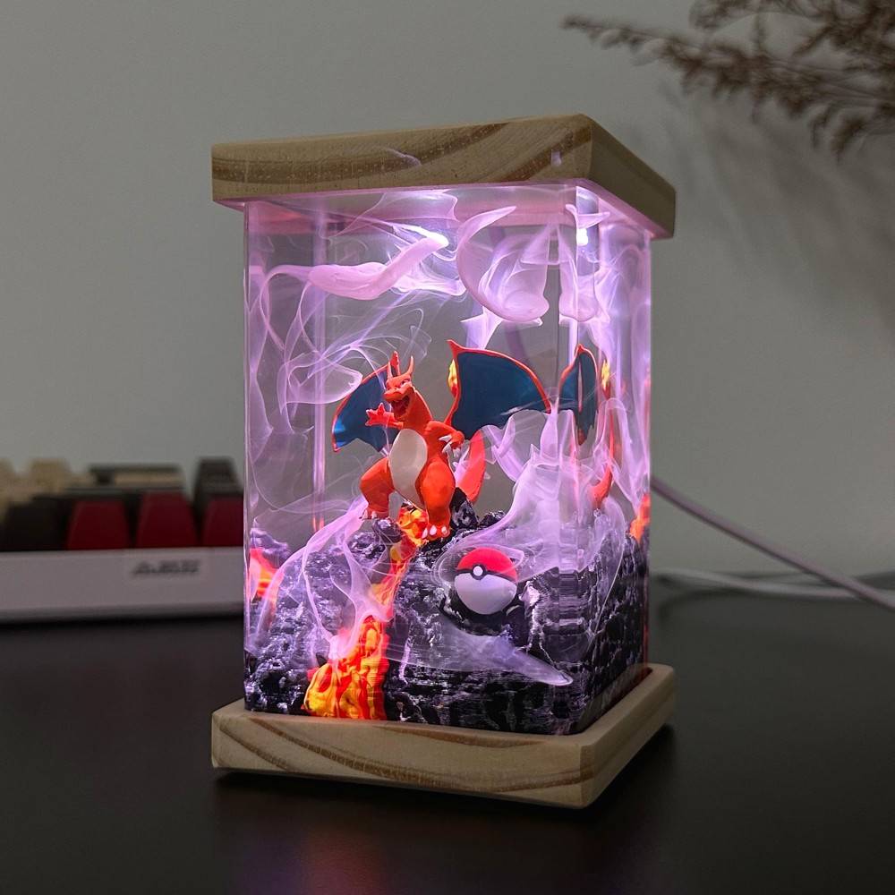Charizard Pokemon Resin Lamp