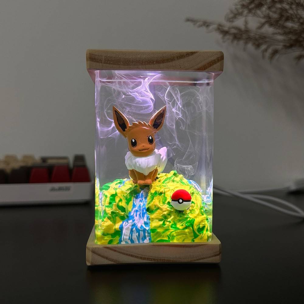 Flareon Eevee Evolution Pokemon Resin Lamp
